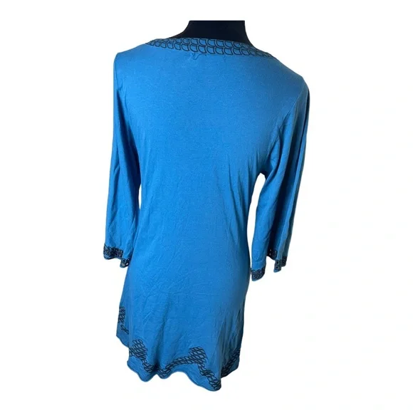 Bcbg Maxazria 3/4 Sleeve Embroidered V Neck Dress Size Medium - Picture 3 of 5